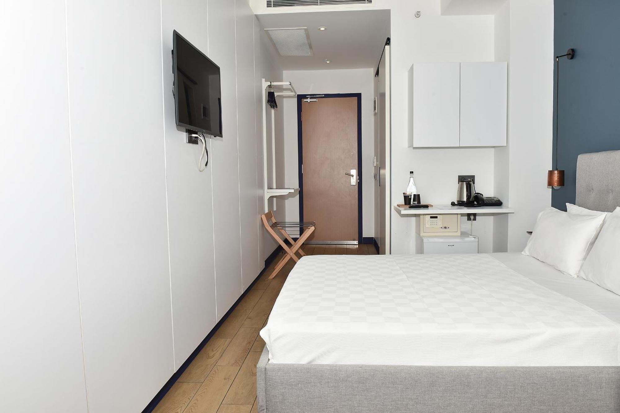 Отель Levent Lavandula 3*